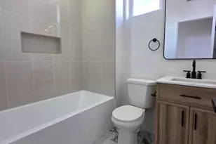 1520 S 22nd St, Philadelphia, PA 19146 - Photo 8