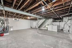 9505 Hilspach St, Philadelphia, PA 19115 - Photo 28