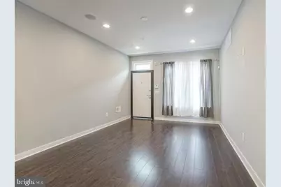 1939 S 6th Street, Philadelphia, PA 19148 - Photo 6