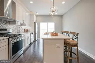 1939 S 6th St, Philadelphia, PA 19148 - Photo 2