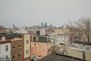 1939 S 6th St, Philadelphia, PA 19148 - Photo 10