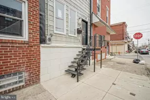 1939 S 6th St, Philadelphia, PA 19148 - Photo 32