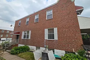 8311 Mansfield Ave, Philadelphia, PA 19150 - Photo 4