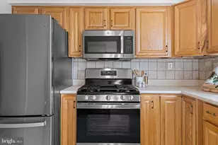 231 Sumac St, Philadelphia, PA 19128 - Photo 18