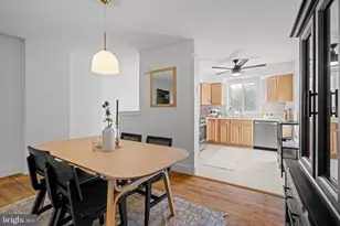 231 Sumac St, Philadelphia, PA 19128 - Photo 6