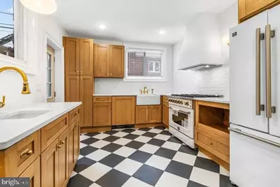 309 E Meehan Avenue, Philadelphia, PA 19119 - Photo 10