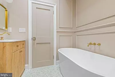 309 E Meehan Avenue, Philadelphia, PA 19119 - Photo 22