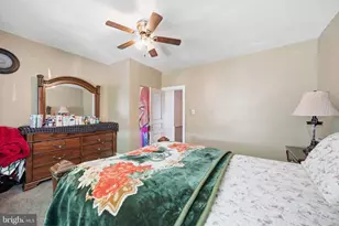 1979 W Sparks St, Philadelphia, PA 19141 - Photo 14