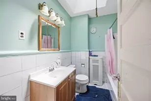 1979 W Sparks St, Philadelphia, PA 19141 - Photo 12