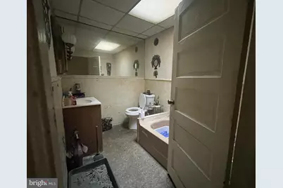 138 W Pomona Street, Philadelphia, PA 19144 - Photo 14