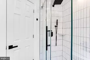 5714 Tulip St, Philadelphia, PA 19135 - Photo 18