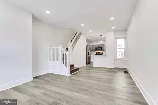 5714 Tulip St, Philadelphia, PA 19135 - Photo 2
