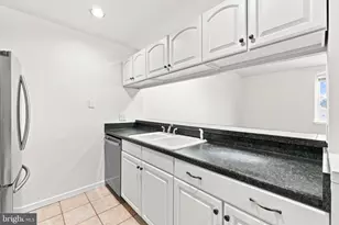 102-22 Church St, Philadelphia, PA 19106 - Photo 10