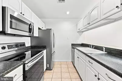 102-22 Church Street #501, Philadelphia, PA 19106 - Photo 8