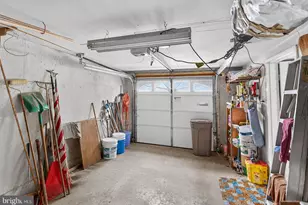 9731 Hoff St, Philadelphia, PA 19115 - Photo 16