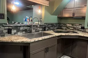 807 Brighton St, Philadelphia, PA 19111 - Photo 24