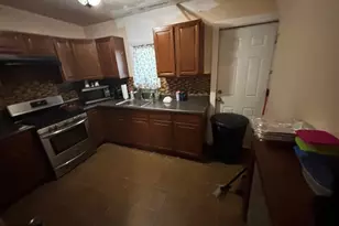217 N 59th St, Philadelphia, PA 19139 - Photo 6