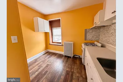 911 N 42nd Street, Philadelphia, PA 19104 - Photo 4