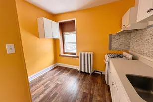 911 N 42nd St, Philadelphia, PA 19104 - Photo 4