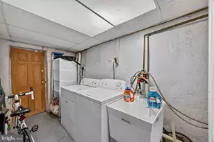 5913 N 6th St, Philadelphia, PA 19120 - Photo 24