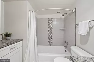 226 W Rittenhouse Square, Philadelphia, PA 19103 - Photo 24