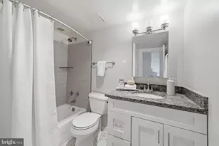 226 W Rittenhouse Square, Philadelphia, PA 19103 - Photo 22