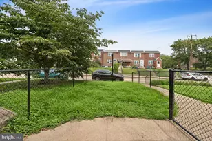 1606 Pennington Rd, Philadelphia, PA 19151 - Photo 8