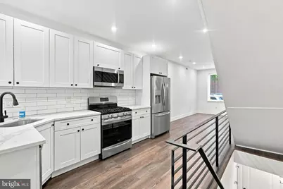 530 E Thompson Street, Philadelphia, PA 19125 - Photo 4