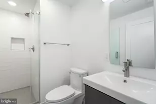 1219 N 27th St, Philadelphia, PA 19121 - Photo 54