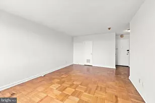 2601 Pennsylvania Ave, Philadelphia, PA 19130 - Photo 8