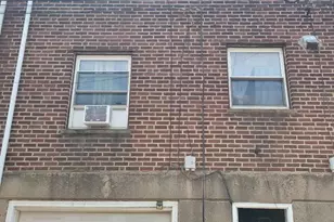 1303 Stirling St, Philadelphia, PA 19111 - Photo 8