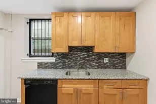 1817 N Gratz St, Philadelphia, PA 19121 - Photo 12