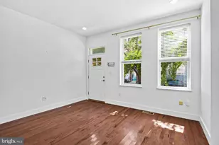 863 E Thompson St, Philadelphia, PA 19125 - Photo 4