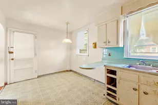 1822 Fox Chase Rd, Philadelphia, PA 19152 - Photo 14