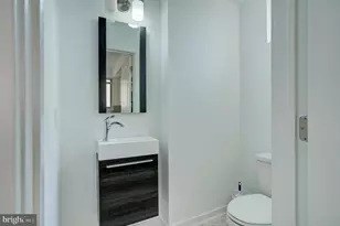 2104 Kensington Walk, Philadelphia, PA 19125 - Photo 8