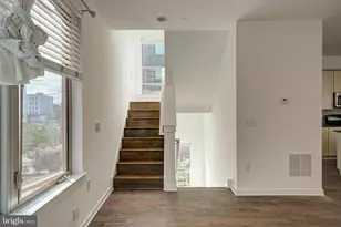 2104 Kensington Walk, Philadelphia, PA 19125 - Photo 4