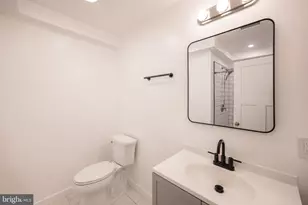 711 W Thompson St, Philadelphia, PA 19122 - Photo 14