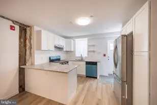 711 W Thompson St, Philadelphia, PA 19122 - Photo 2