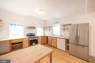 711 W Thompson St, Philadelphia, PA 19122 - Photo 6