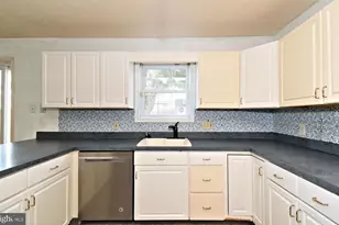 9332 Tulip St, Philadelphia, PA 19114 - Photo 22