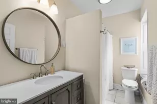 222 Jamestown St, Philadelphia, PA 19128 - Photo 26
