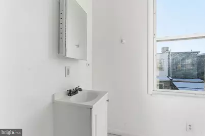 2236 W Firth Street, Philadelphia, PA 19132 - Photo 16