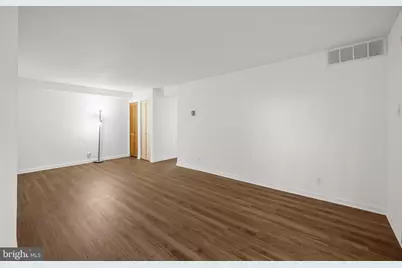 300 Byberry Road #L6, Philadelphia, PA 19116 - Photo 8
