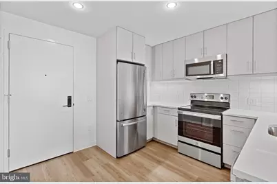 569 N 5th Street #921, Philadelphia, PA 19123 - Photo 4