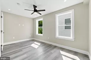 2727 E Thompson St, Philadelphia, PA 19134 - Photo 16