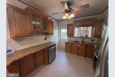 2122 S Hicks Street, Philadelphia, PA 19145 - Photo 4