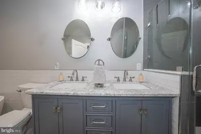 318 Emily Street, Philadelphia, PA 19148 - Photo 18