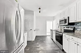 145 East St, Philadelphia, PA 19127 - Photo 6