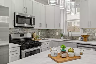 2536 E Gordon St, Philadelphia, PA 19125 - Photo 10