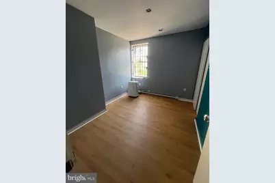 1327 N 16th Street, Philadelphia, PA 19121 - Photo 2